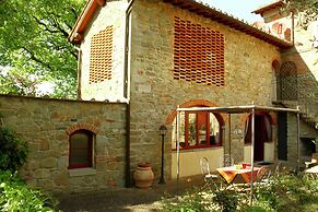 Pleasant Holiday Home in Reggello With Pool