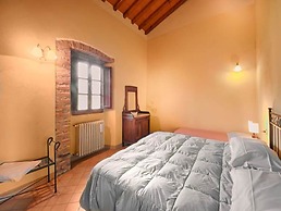 Pleasant Holiday Home in Reggello With Pool