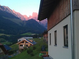 Chalet in Annaberg-lungotz With a Community Pool
