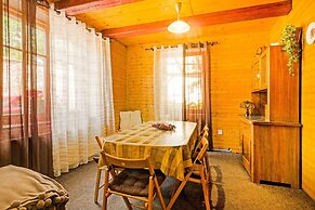 Modern Holiday Home in Cerny Dul With Private Garden
