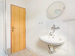 Modern Holiday Home in Cerny Dul With Private Garden