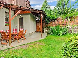 Modern Holiday Home in Cerny Dul With Private Garden