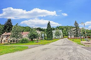 Modern Holiday Home in Cerny Dul With Private Garden