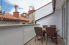 Apartments Elleon Piran