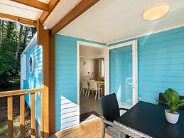 Neat Chalet With Microwave, Antwerp at 39 km