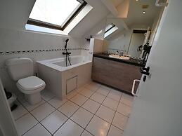 Modern Suite With Combi-microwave, Close to Durbuy