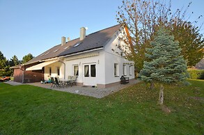 Comfortable Apartment in Nemojov Near Forest