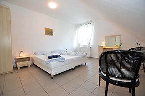 Comfortable Apartment in Nemojov Near Forest