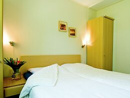 Single Storey Bungalow in Dwingeloo With a Terrace