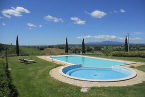Holiday Home With Pool in Stabbia
