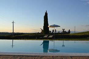 Holiday Home With Pool in Stabbia