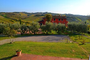 Holiday Home With Pool in Stabbia