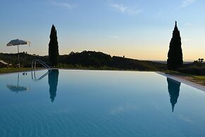 Holiday Home With Pool in Stabbia