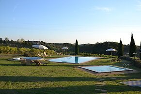 Holiday Home With Pool in Stabbia