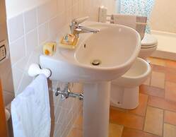 Holiday Home With Pool in Stabbia