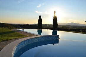 Holiday Home With Pool in Stabbia
