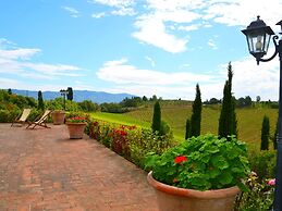 Holiday Home With Pool in Stabbia