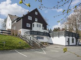 Modern Flat in Neuastenberg With Balcony