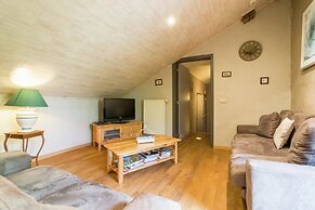 Tranquil Apartment in Sensenruth With Barbecue