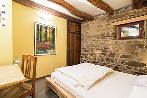 Tranquil Apartment in Sensenruth With Barbecue
