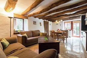 Tranquil Apartment in Sensenruth With Barbecue
