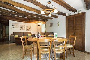 Tranquil Apartment in Sensenruth With Barbecue