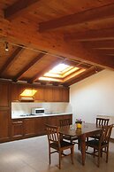 Apartment in Lazise With Communal Pool