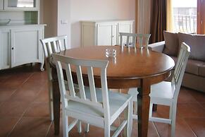 Apartment in Lazise With Communal Pool