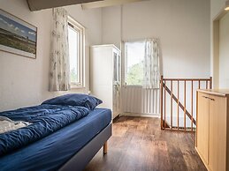Detached Holiday Home With Dishwasher Located on Texel
