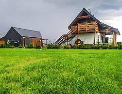 Holiday Apartment, Jezierzany