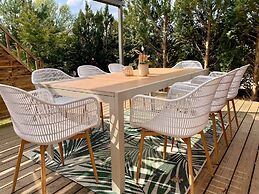 Lovely Holiday Home in Dummer Near Lake