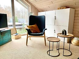 Lovely Holiday Home in Dummer Near Lake