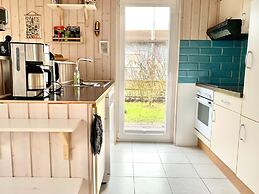 Lovely Holiday Home in Dummer Near Lake