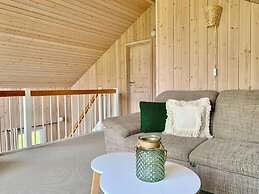 Lovely Holiday Home in Dummer Near Lake