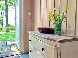 Lovely Holiday Home in Dummer Near Lake
