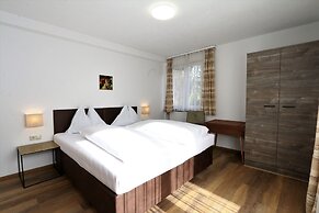 Holiday Home Bergheim, Fugen