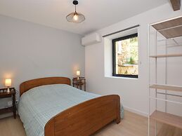 Tranquil Holiday Home in Soturac With Pool