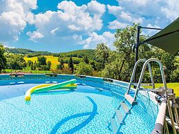 Tranquil Holiday Home in Soturac With Pool