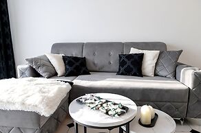Apartment Overlooking the River, Sauna, Dziwnow
