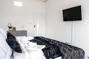 Apartment Overlooking the River, Sauna, Dziwnow