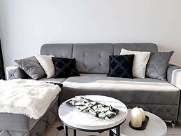 Apartment Overlooking the River, Sauna, Dziwnow