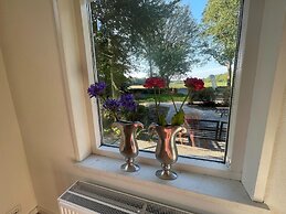 Holiday Home in Schoonloo With Balcony/terrace