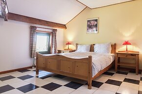 Atmospheric Holiday Home in Durbuy With Sauna
