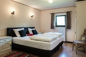 Atmospheric Holiday Home in Durbuy With Sauna
