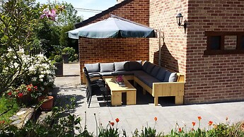 Atmospheric Holiday Home in Durbuy With Sauna
