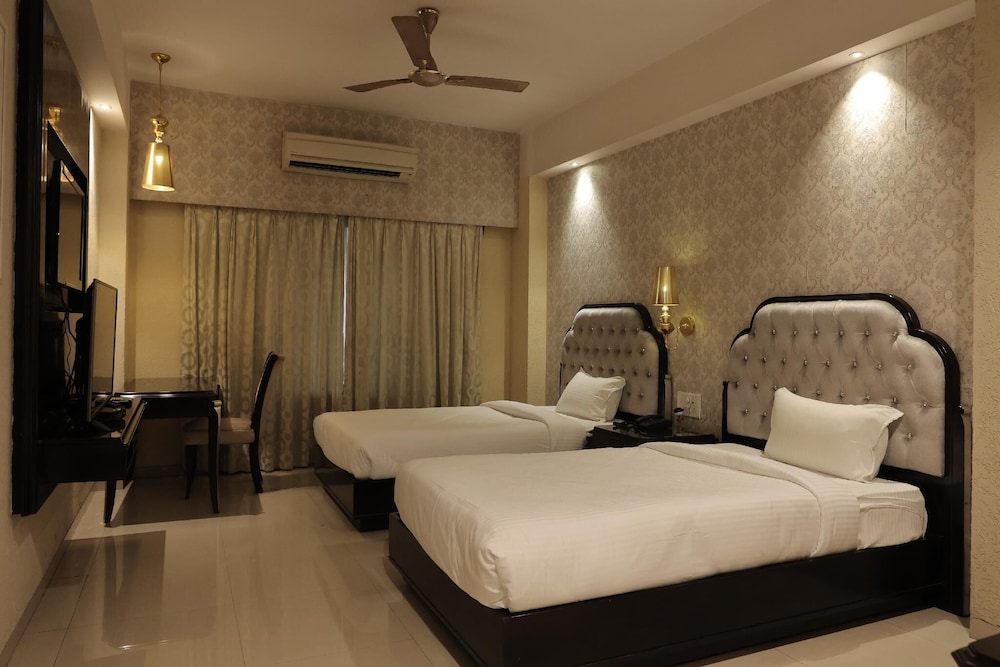 Aayush Resort Karjat