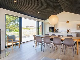 5 Star Holiday Home in Romo