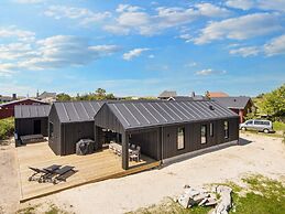 5 Star Holiday Home in Romo