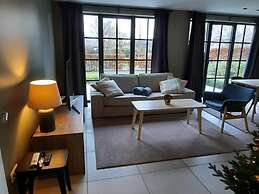 Beautiful Holiday Home in Vlaanderen With Shared Pool