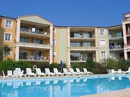 Apartment With AC at 150 m. From Beach